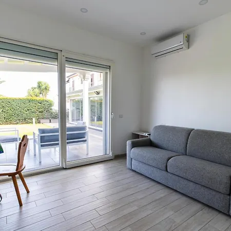 Tropical House Holiday home San Leonardello