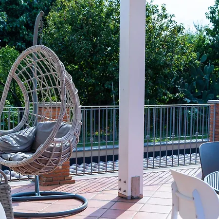 Tropical House San Leonardello