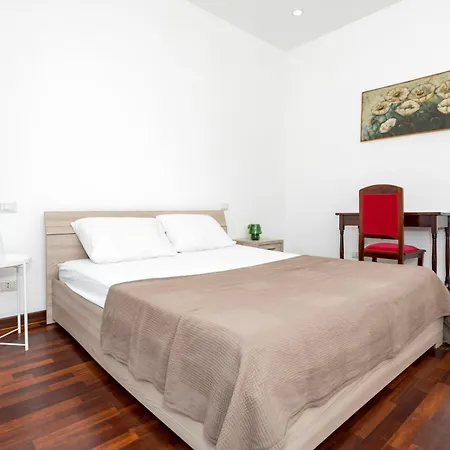 Tropical House Holiday home San Leonardello