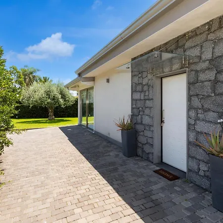 Holiday home Tropical House *